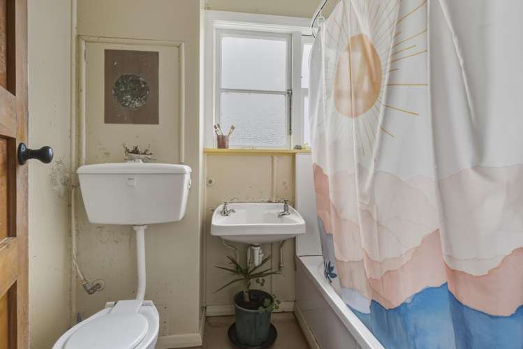 29 Allenby Avenue Liberton_12