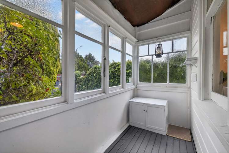 672 Worcester Street Linwood_14