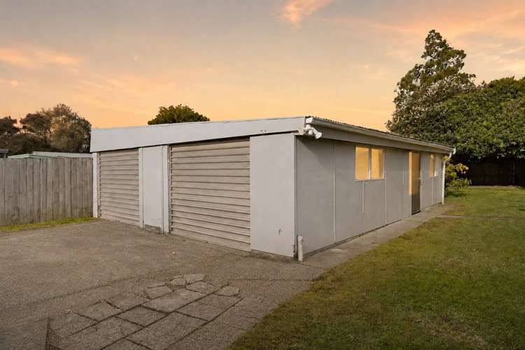 6 Sare Crescent Fairfield_15