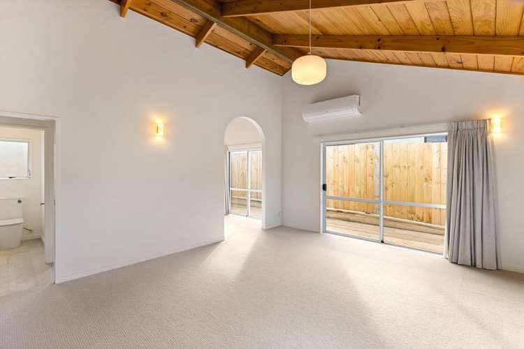 2 Sunvale Crescent Whataupoko_11