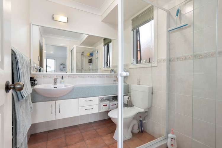 30 Fleetwood Drive Henderson_10