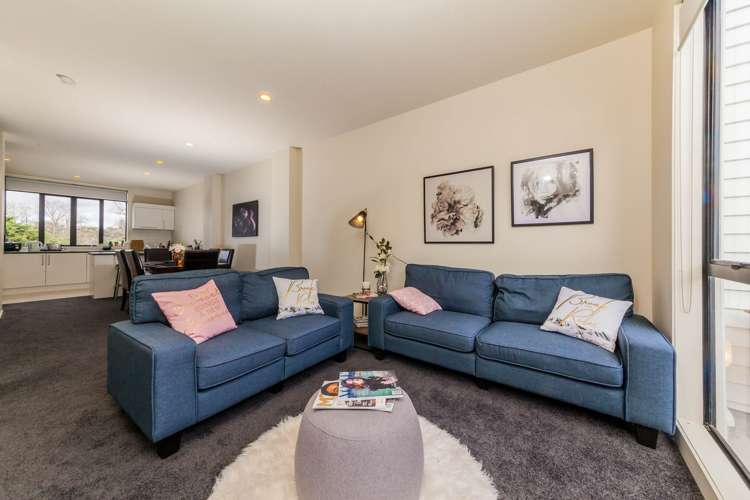 53/17 Lyon Avenue Mount Albert_2