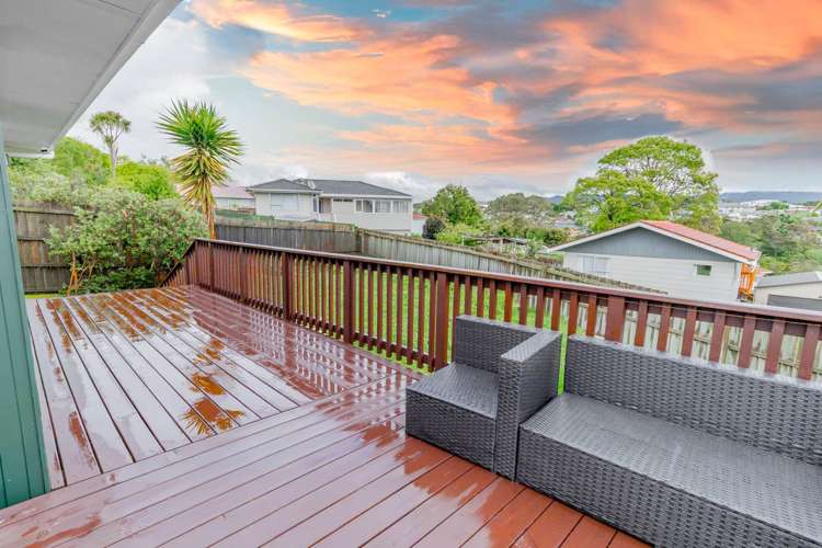 2/15 Seabar Place Glen Eden_1