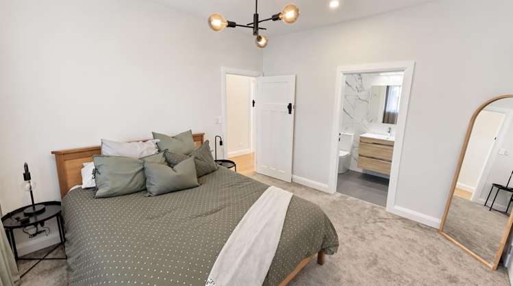 7 Huntingtree Avenue Sandringham_8