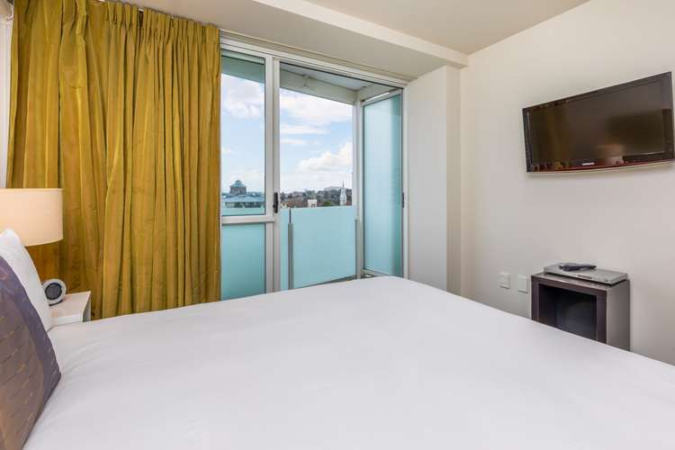 1222/10 Waterloo Quadrant Auckland Central_11