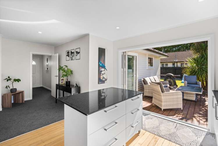 8 Jocelyn Street Casebrook_6