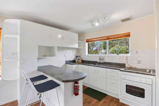 2/7 Suwyn Place Manurewa_3