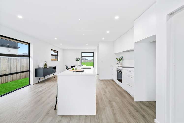 7 McCaw Road Lincoln_6