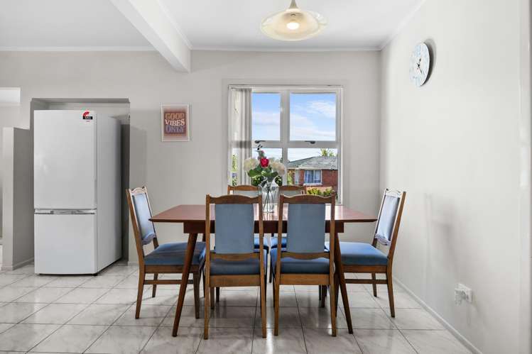 6 Toru Street Te Atatu Peninsula_36