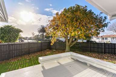 109 Edgewater Drive_4