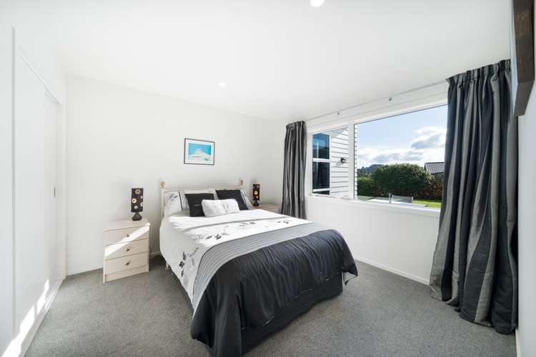 22 Banks Boulevard Whitby_13