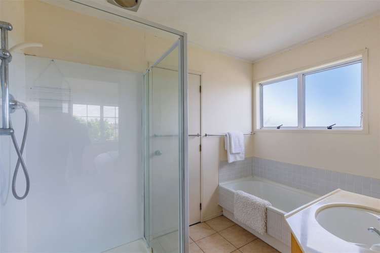 2 Waikato Place Saint Johns_16