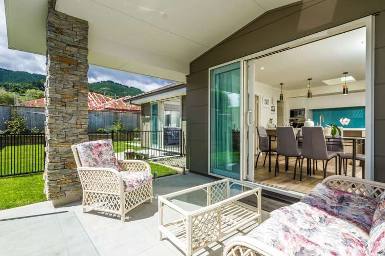 17 Sabine Drive Richmond_4