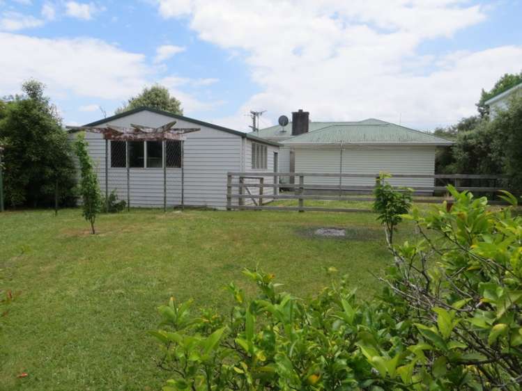 1 Wyatt Avenue Te Aroha_19