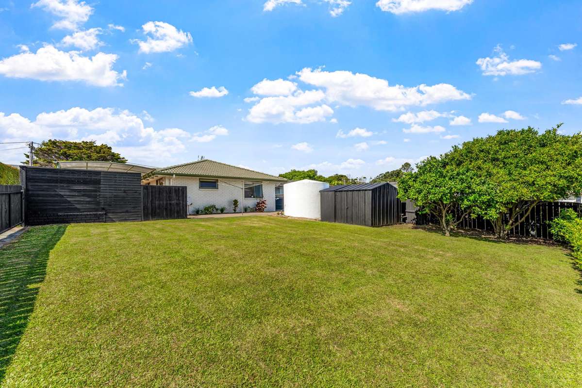 22a Zealandia Road_5