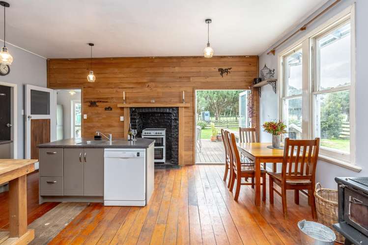 693 Kahutara Road Kahutara_5