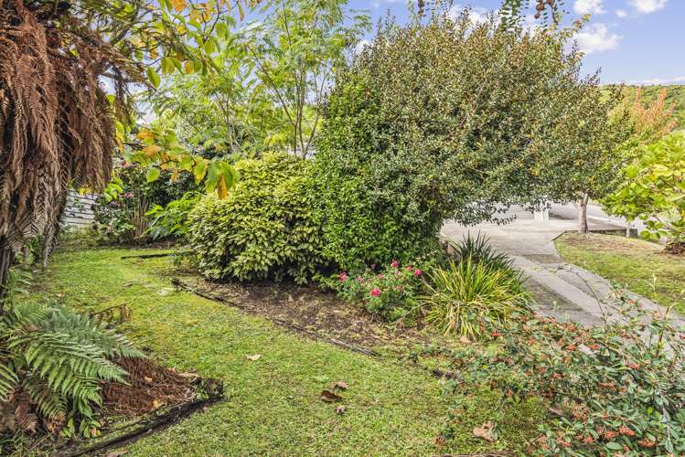 51 Kakariki Grove Waikanae_18