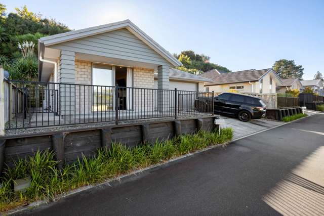 Modern Brick Beauty In Prime Location