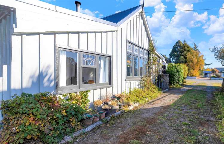 19 Old Main North Road Leithfield_13