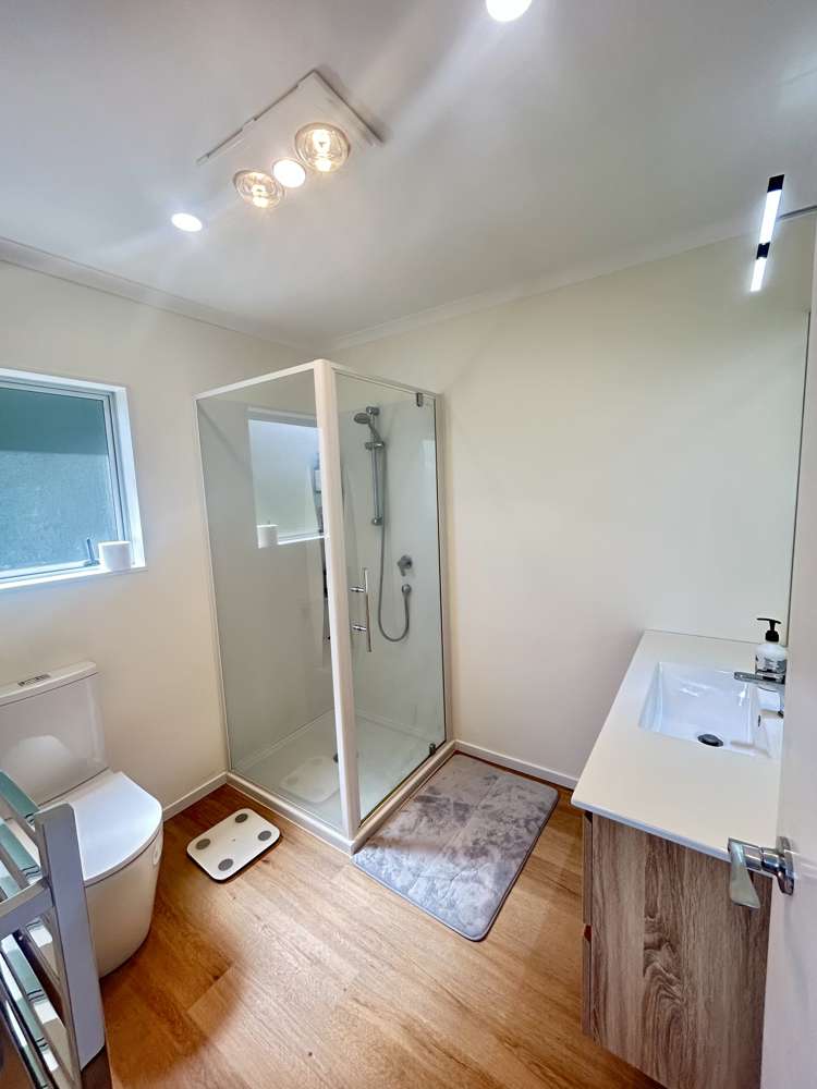 A52 Carlisle Rd Browns Bay_9