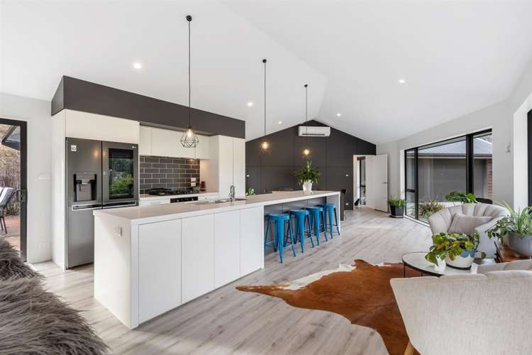 5 Haines Way Arthurs Point_22