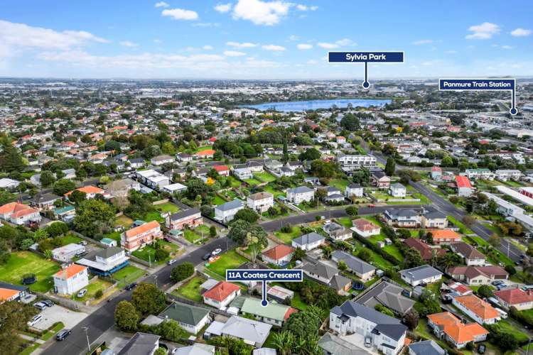 11a Coates Crescent Panmure_13