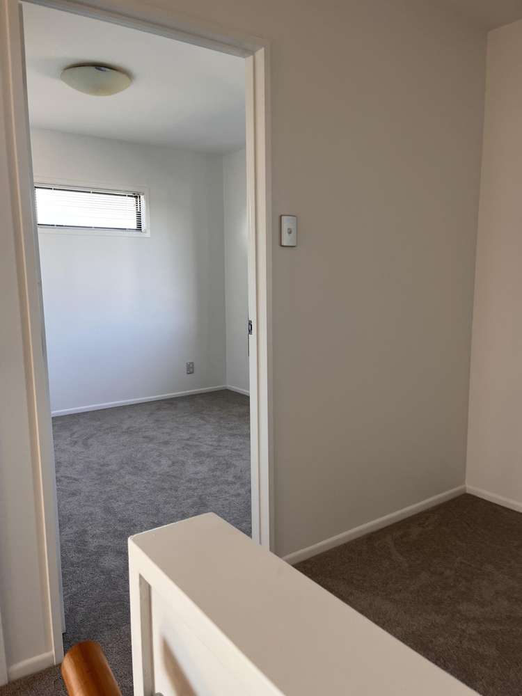 39/2 Armoy Drive East Tamaki_13