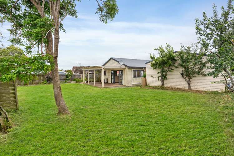 9 Bill Phillip Place Clendon Park_13