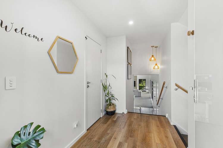 168 Endeavour Drive Whitby_18