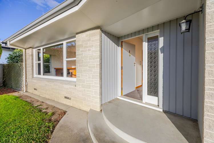 1303 Briggs Place Mayfair_20