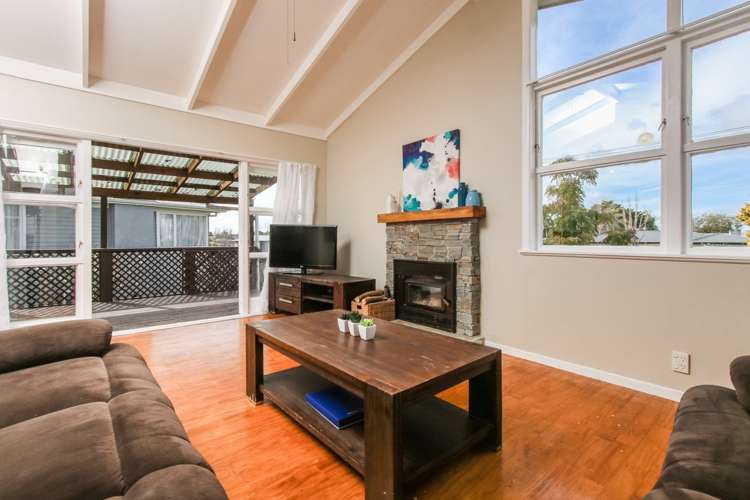 12 Clendon Place Manurewa_7