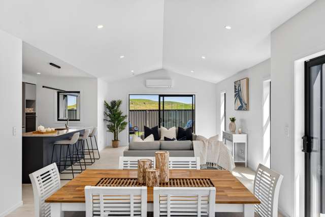 14 Annie Aranui Drive Poraiti_1