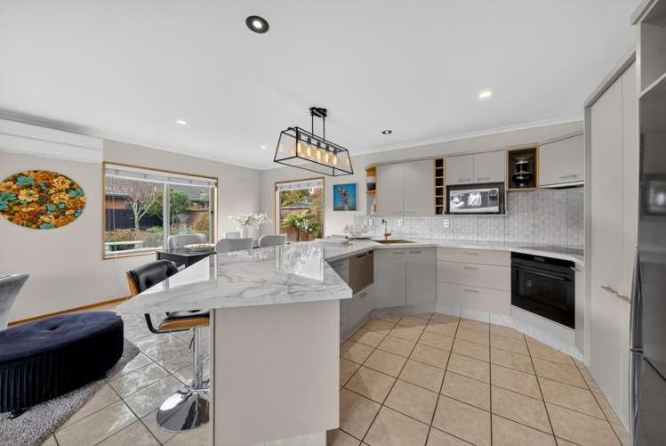 76 Fairway Drive Shirley_6