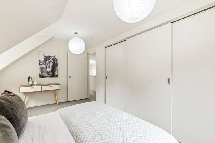 2/39 Onslow Road Khandallah_11