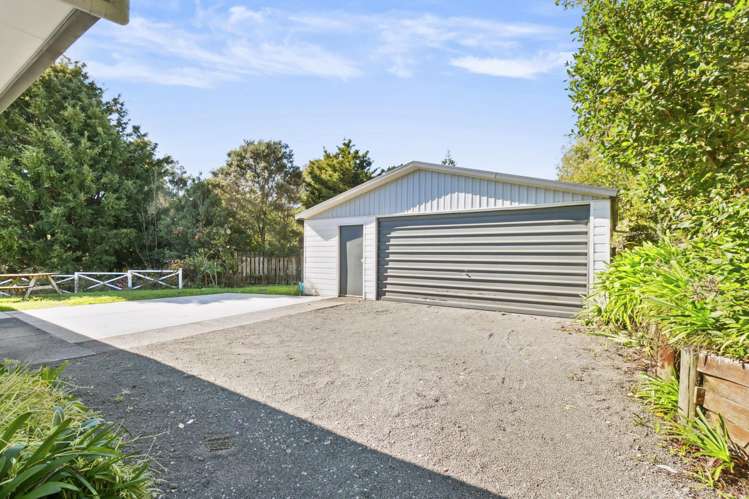73 Meadowvale Rise Titirangi_18