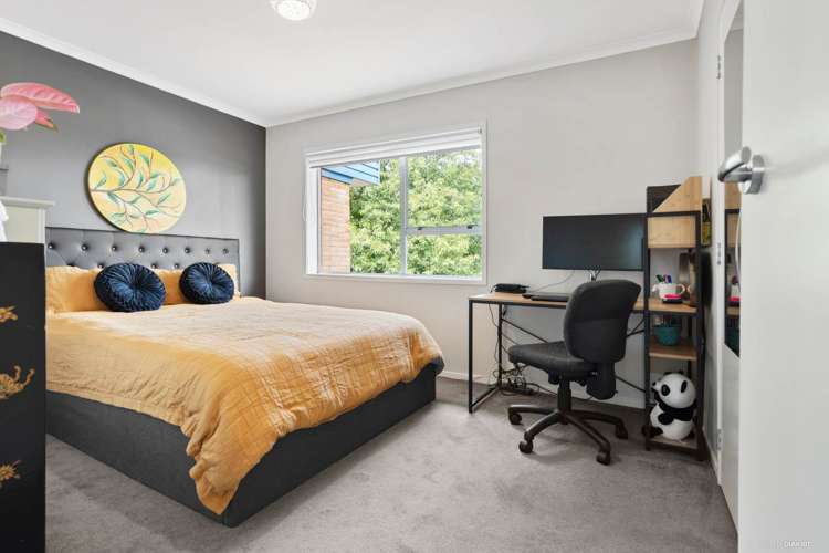 2/6 Gladys Avenue Glenfield_6