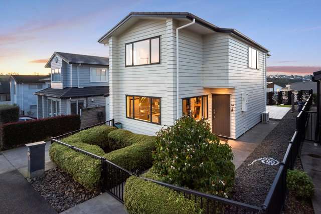 Standalone, Sun-Drenched & Simply Stunning