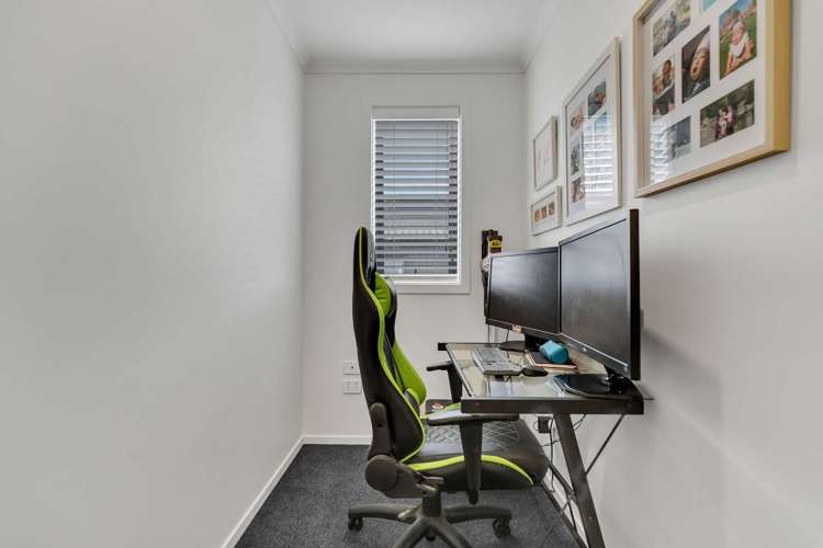 2/62 Cabourne Drive Glenview_18