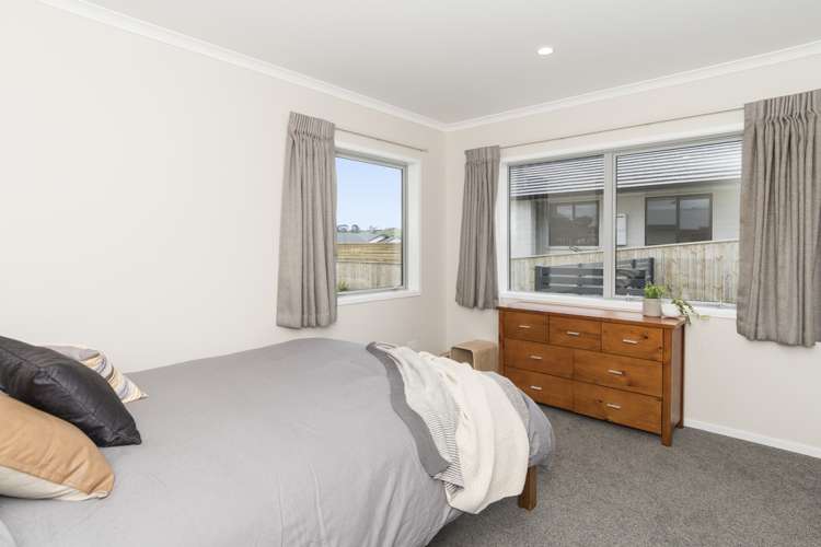 211 Lakes Boulevard Pyes Pa_13