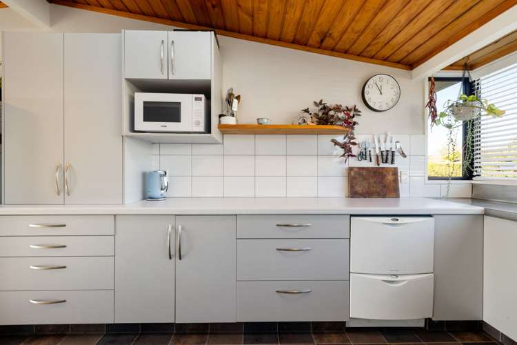 123 Scott Street Leamington_17