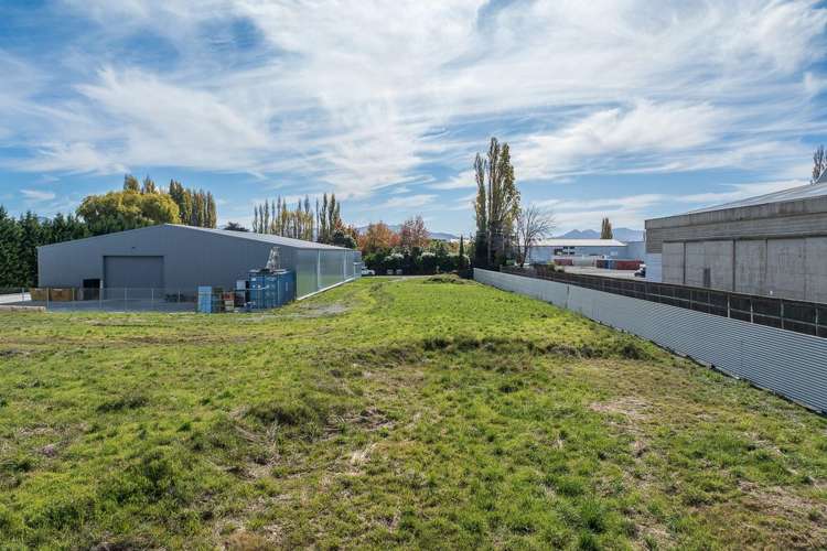 30 Waters Avenue Burleigh_6