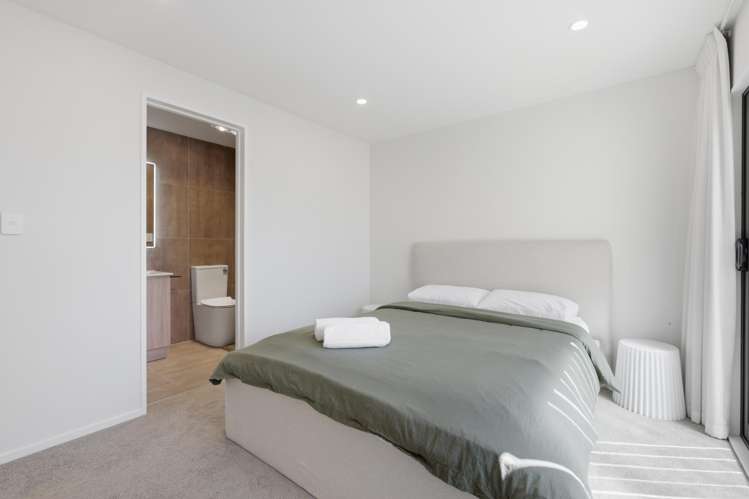 7 Ngaru Way Orewa_19