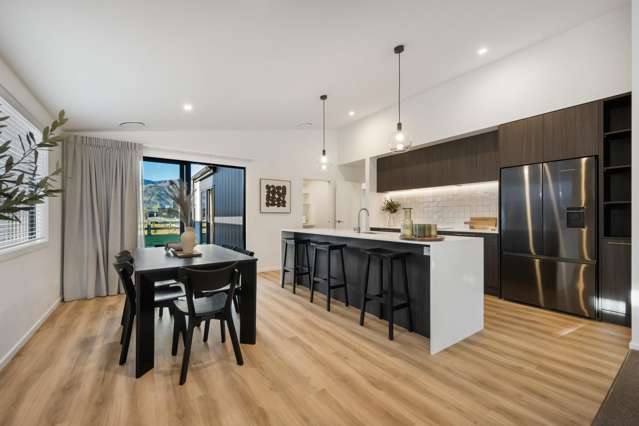 174 Burdon Loop Lake Hawea_2