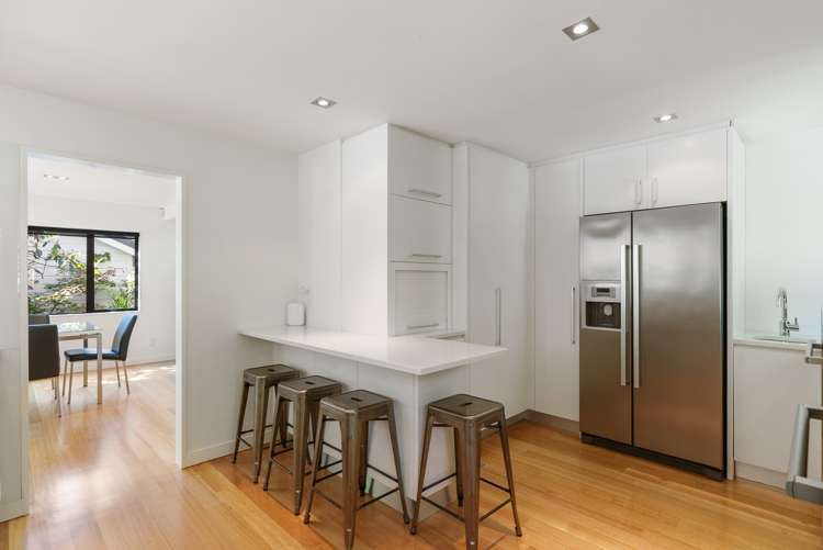 1/154 Bassett Road Remuera_11