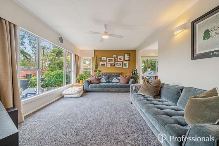 37 Petrie Street Wainuiomata_2