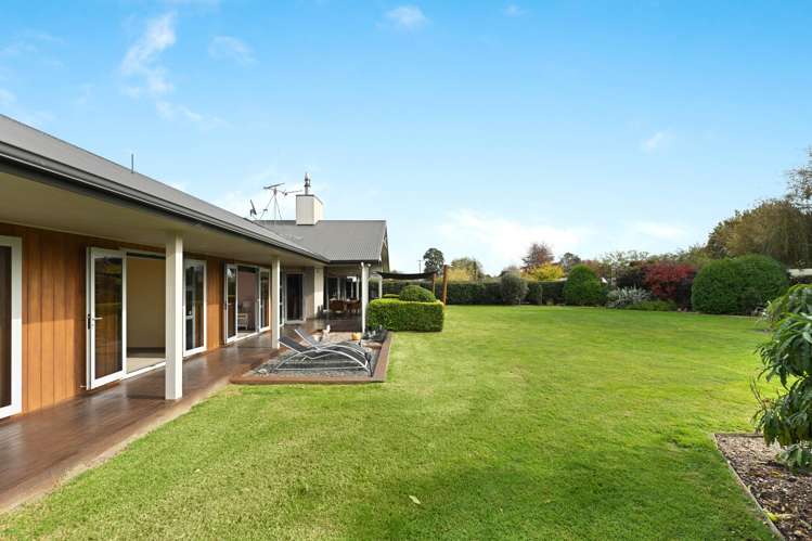 15 Lissette Road Newstead_28