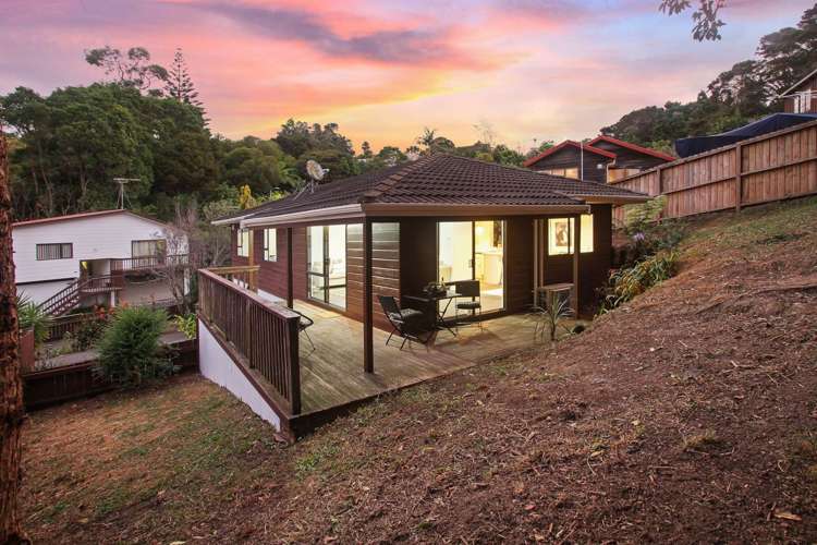 2/51 Greenvalley Rise Glenfield_19