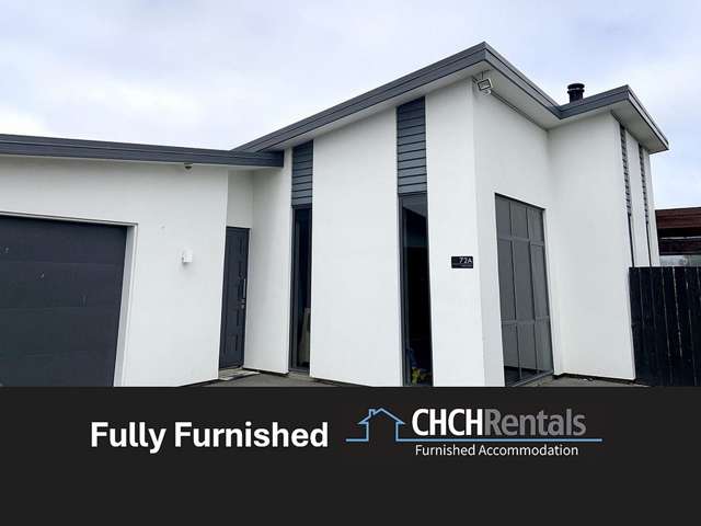 Immaculate Fully Furnished Spacious Modern Family Home!