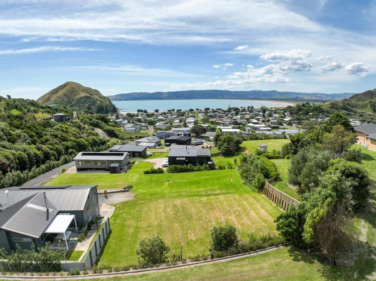 19 Seaview Drive Māhia_6
