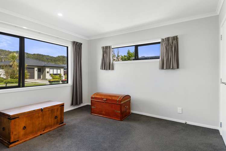 18 Grovedale Square Wainuiomata_8